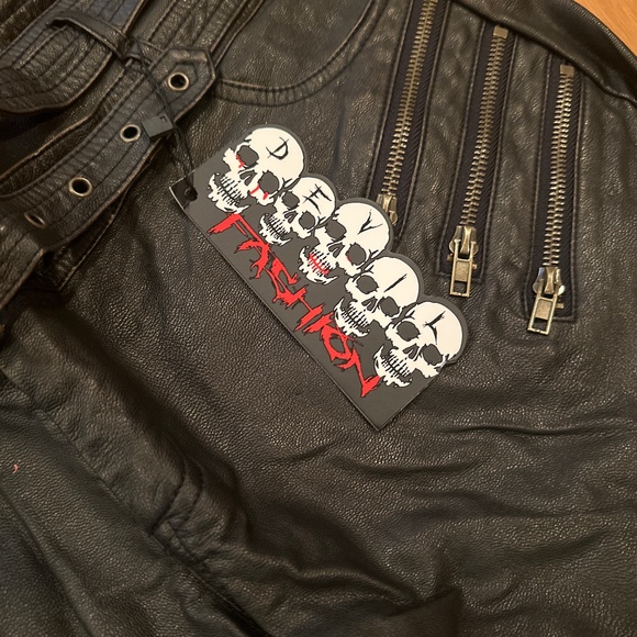 Osmosis Steampunk Leather Pants - Picture 2 of 5